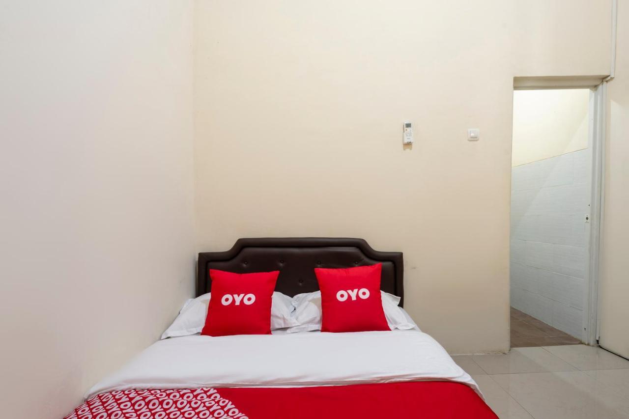 Oyo 3706 Griya Tentrem Syariah Lamongan Екстериор снимка