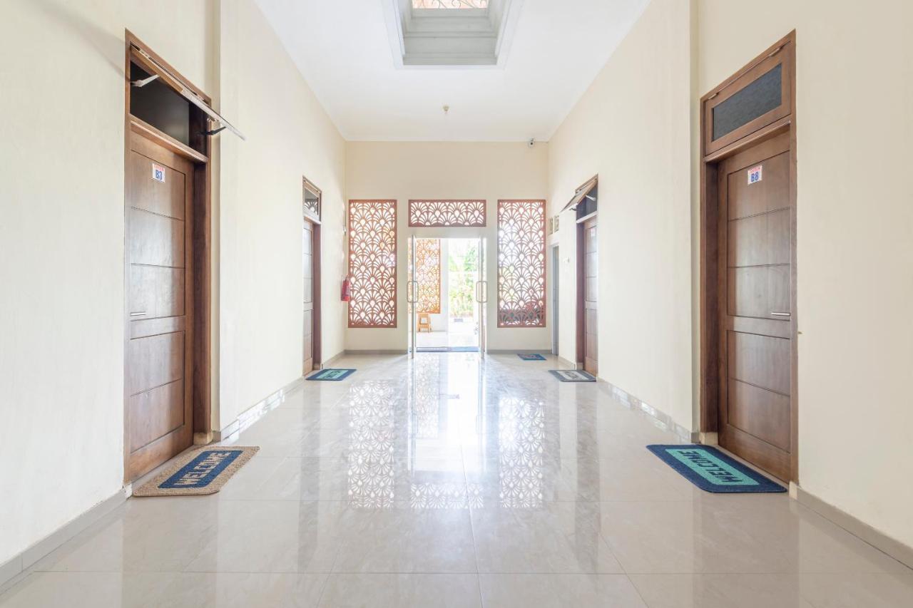 Oyo 3706 Griya Tentrem Syariah Lamongan Екстериор снимка